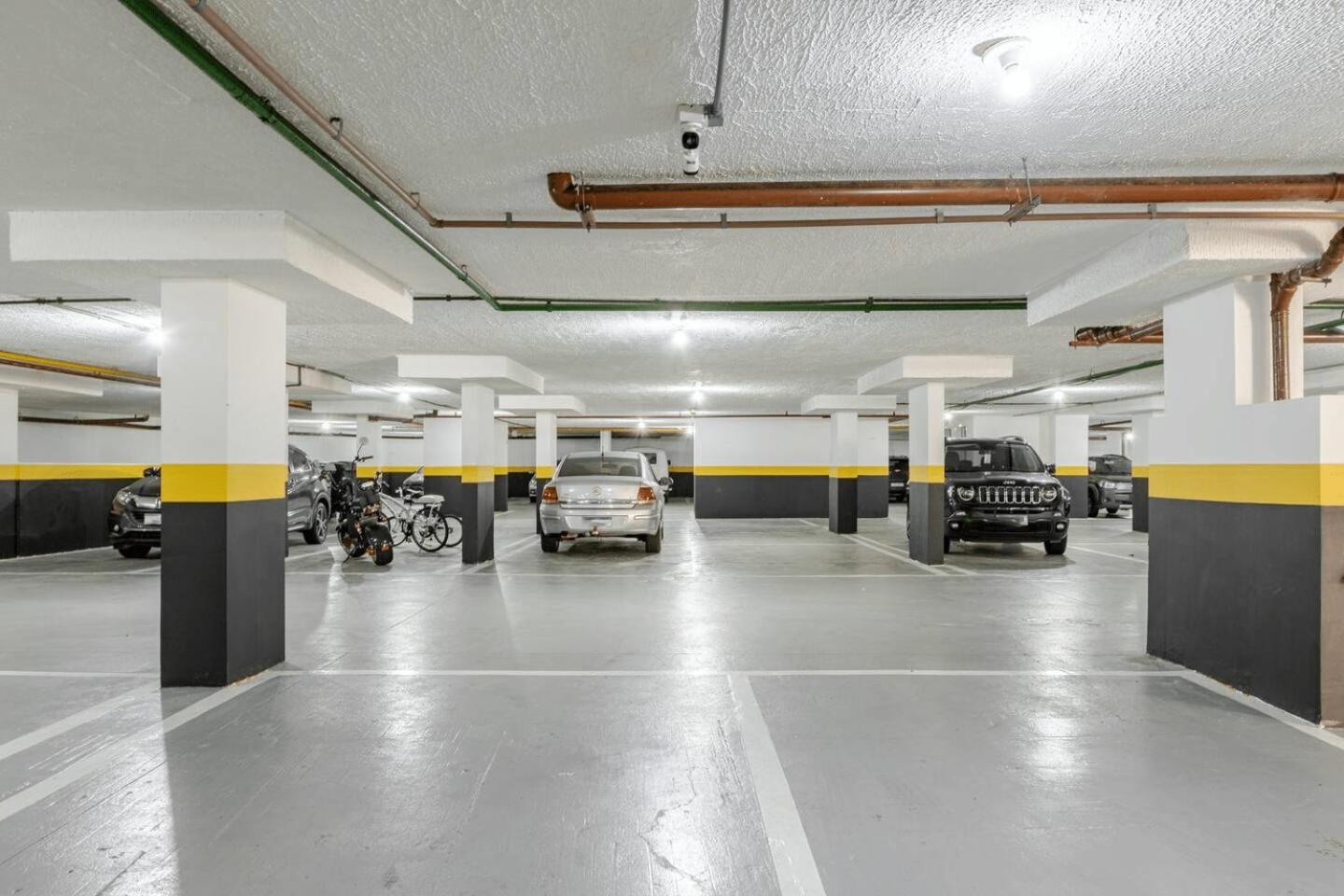 Apto - Predio De Frente Para Praia - Asturias - Guaruja - 2 Vagas Garagem - Wi-Fi E Ar Condicionado Ngoại thất bức ảnh