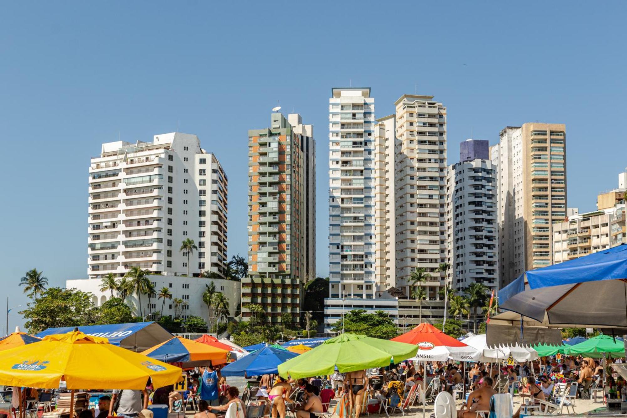 Apto - Predio De Frente Para Praia - Asturias - Guaruja - 2 Vagas Garagem - Wi-Fi E Ar Condicionado Ngoại thất bức ảnh